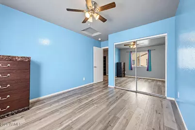 5318 W Albeniz Place, Phoenix, AZ 85043 - Photo 16