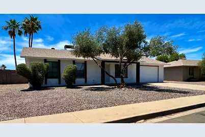 1129 W Hackamore Street, Mesa, AZ 85201 - Photo 2
