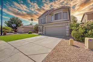 495 W Douglas Ave, Gilbert, AZ 85233 - Photo 2