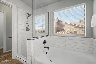 495 W Douglas Ave, Gilbert, AZ 85233 - Photo 22