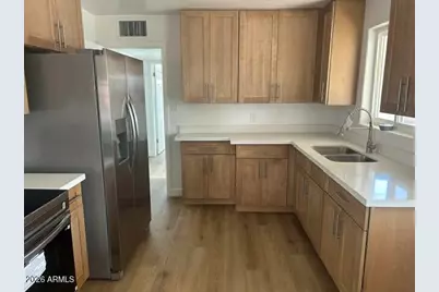 9822 N 4th Avenue, Phoenix, AZ 85021 - Photo 2
