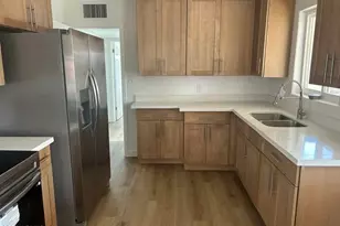 9822 N 4th Ave, Phoenix, AZ 85021 - Photo 2