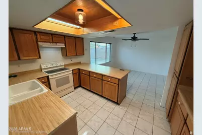 16015 N 47th Drive, Glendale, AZ 85306 - Photo 10
