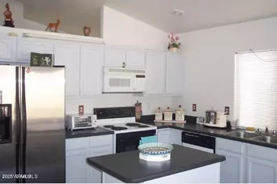 1341 E Cathedral Rock Drive, Phoenix, AZ 85048 - Photo 4