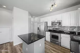 1350 S Greenfield Rd, Mesa, AZ 85206 - Photo 4