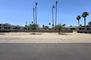 4933 E Willetta St, Phoenix, AZ 85008 - Photo 4