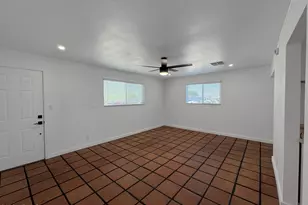 4933 E Willetta St, Phoenix, AZ 85008 - Photo 8