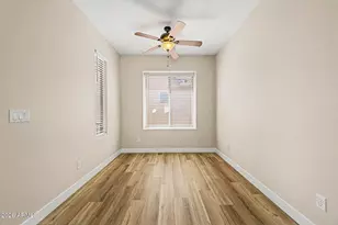 9160 W Meadow Dr, Peoria, AZ 85382 - Photo 14