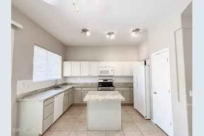 5946 W Sack Drive, Glendale, AZ 85308 - Photo 10