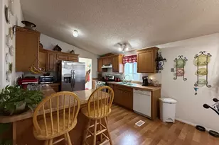 3827 S Ironwood Cir, Sierra Vista, AZ 85650 - Photo 8