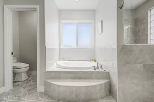 1920 E Aurelius Ave, Phoenix, AZ 85020 - Photo 18