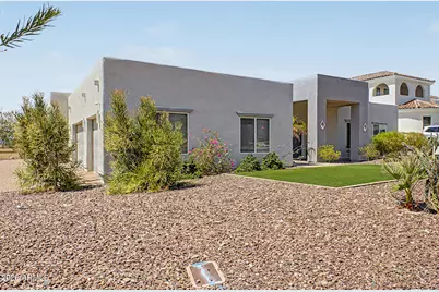 1920 E Aurelius Avenue, Phoenix, AZ 85020 - Photo 2