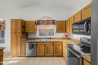 250 S Ash Drive, Chandler, AZ 85224 - Photo 20