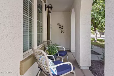 905 S Osborn Lane, Gilbert, AZ 85296 - Photo 2