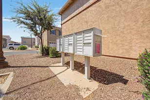 905 S Osborn Ln, Gilbert, AZ 85296 - Photo 52