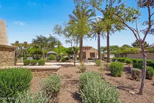 905 S Osborn Ln, Gilbert, AZ 85296 - Photo 56