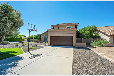 1937 E Citation Lane, Tempe, AZ 85284 - Photo 1