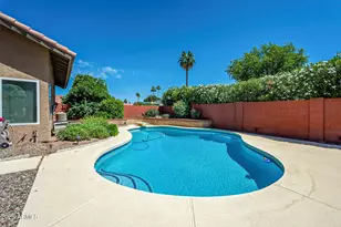 1937 E Citation Ln, Tempe, AZ 85284 - Photo 68