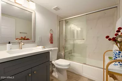 5122 N 31st Way #217, Phoenix, AZ 85016 - Photo 12