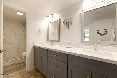 5122 N 31st Way #217, Phoenix, AZ 85016 - Photo 16
