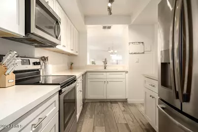 5122 N 31st Way #217, Phoenix, AZ 85016 - Photo 10