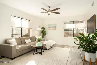 5122 N 31st Way #217, Phoenix, AZ 85016 - Photo 2