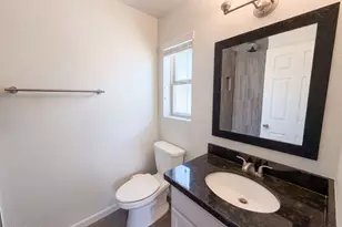 909 W Missouri Ave, Phoenix, AZ 85013 - Photo 20