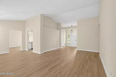 5114 W Diana Avenue, Glendale, AZ 85302 - Photo 4
