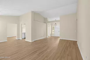 5114 W Diana Ave, Glendale, AZ 85302 - Photo 4