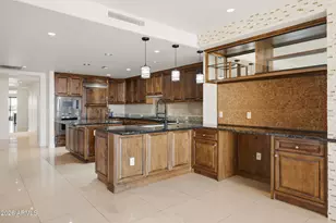 7175 E Camelback Rd, Scottsdale, AZ 85251 - Photo 2