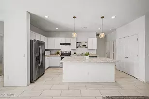 18057 W Ida Ln, Surprise, AZ 85387 - Photo 14