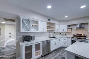 301 N 87th St, Mesa, AZ 85207 - Photo 8