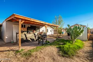 2228 N 47th Dr, Phoenix, AZ 85035 - Photo 8