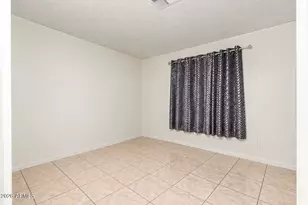 2228 N 47th Dr, Phoenix, AZ 85035 - Photo 6