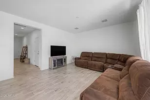 19815 W Pinchot Dr, Buckeye, AZ 85396 - Photo 10