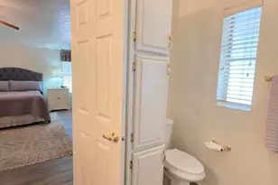 2233 E Behrend Dr, Phoenix, AZ 85024 - Photo 36