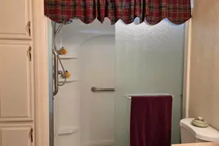 2233 E Behrend Dr, Phoenix, AZ 85024 - Photo 32