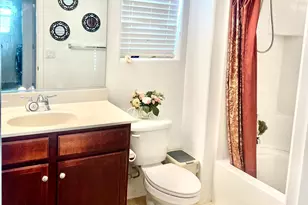 2551 N 73rd Dr, Phoenix, AZ 85035 - Photo 24