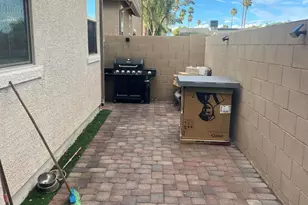 2551 N 73rd Dr, Phoenix, AZ 85035 - Photo 34