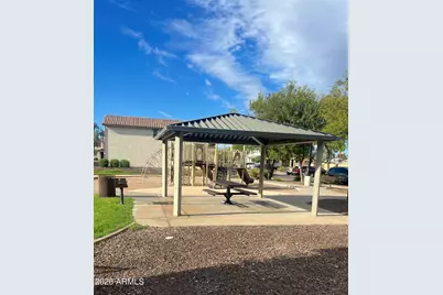 2551 N 73rd Drive, Phoenix, AZ 85035 - Photo 4