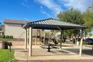 2551 N 73rd Dr, Phoenix, AZ 85035 - Photo 4