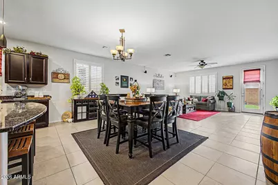 10231 W Levi Drive, Tolleson, AZ 85353 - Photo 6
