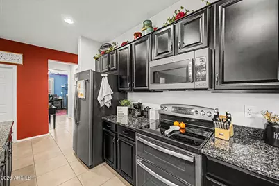 10231 W Levi Drive, Tolleson, AZ 85353 - Photo 14