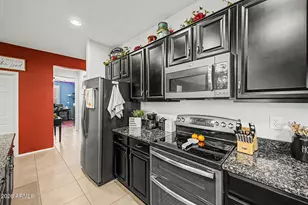 10231 W Levi Dr, Tolleson, AZ 85353 - Photo 14