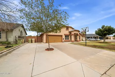 5440 N 80th Lane, Glendale, AZ 85303 - Photo 2