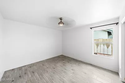 5440 N 80th Lane, Glendale, AZ 85303 - Photo 18