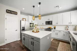 10215 E Lakeview Ave, Mesa, AZ 85209 - Photo 24