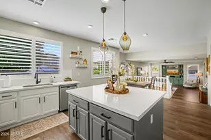 10215 E Lakeview Ave, Mesa, AZ 85209 - Photo 26