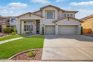 10215 E Lakeview Ave, Mesa, AZ 85209 - Photo 2