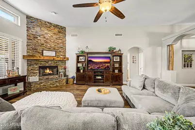 38408 N 23rd Drive, Phoenix, AZ 85086 - Photo 10
